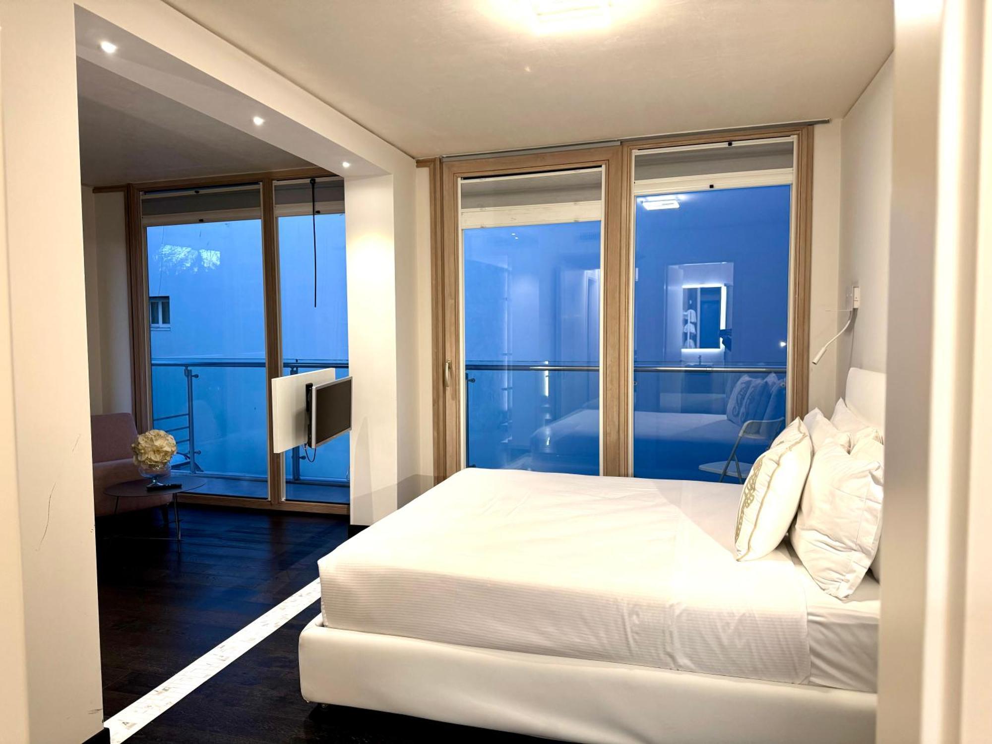 Apartment Grand Sissi Triest